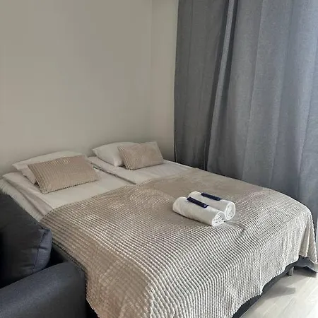 New Stunning In The Center